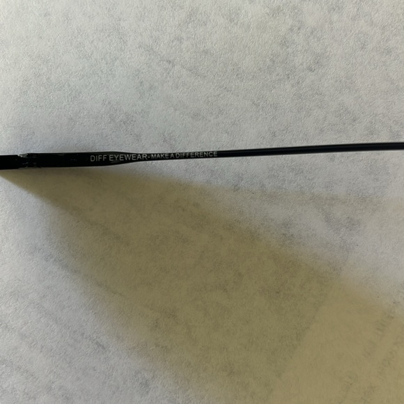 DIFF - Sunglasses, Black - Picture 4 of 4